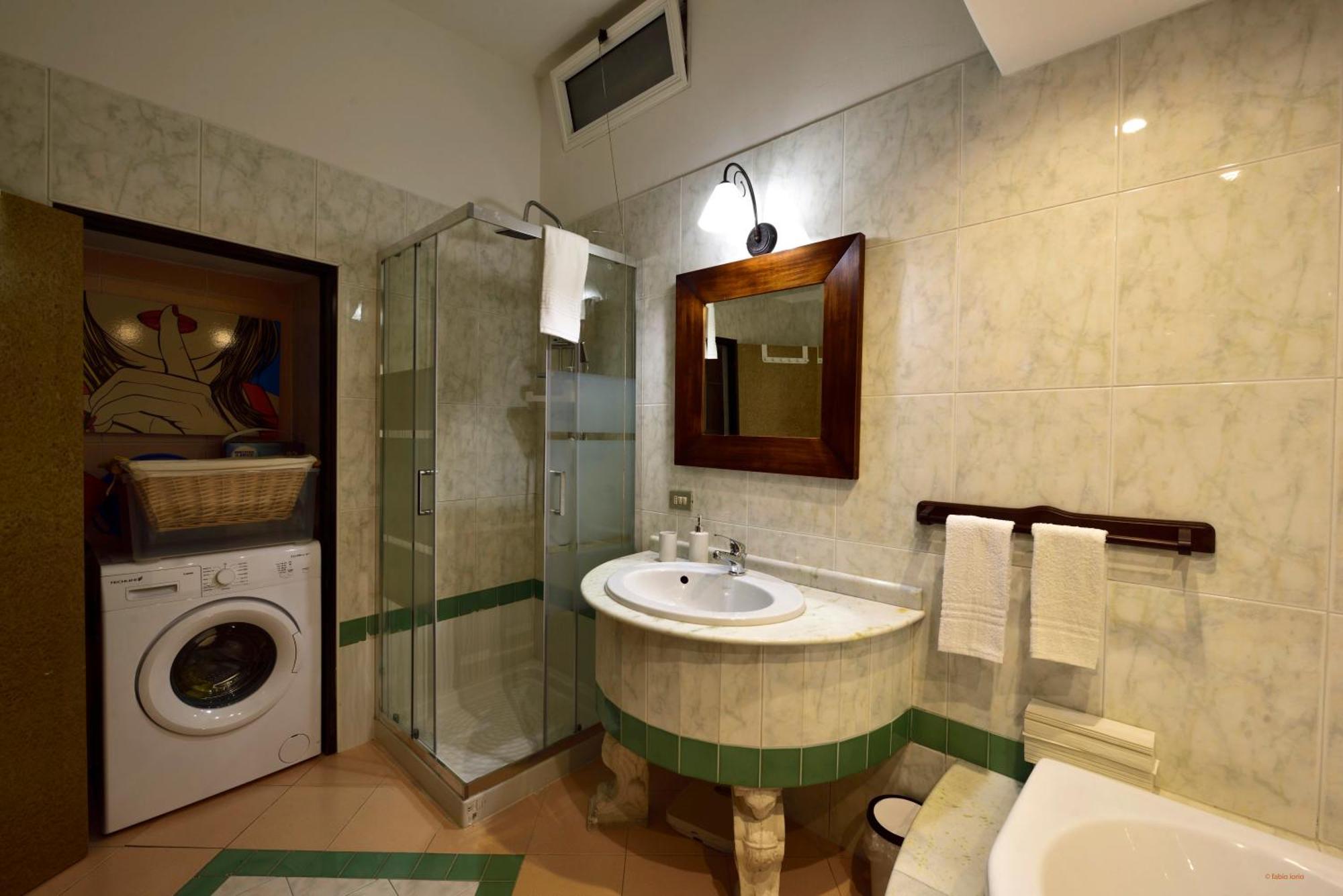 Ciaobari Apartment - Elegant 4 Bedrooms In The Heart Of Old Town ภายนอก รูปภาพ