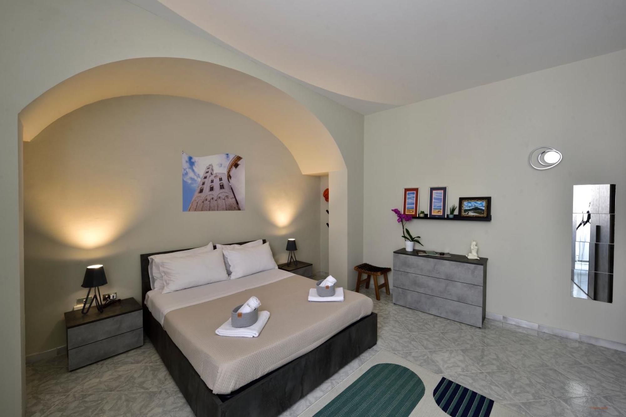 Ciaobari Apartment - Elegant 4 Bedrooms In The Heart Of Old Town ภายนอก รูปภาพ