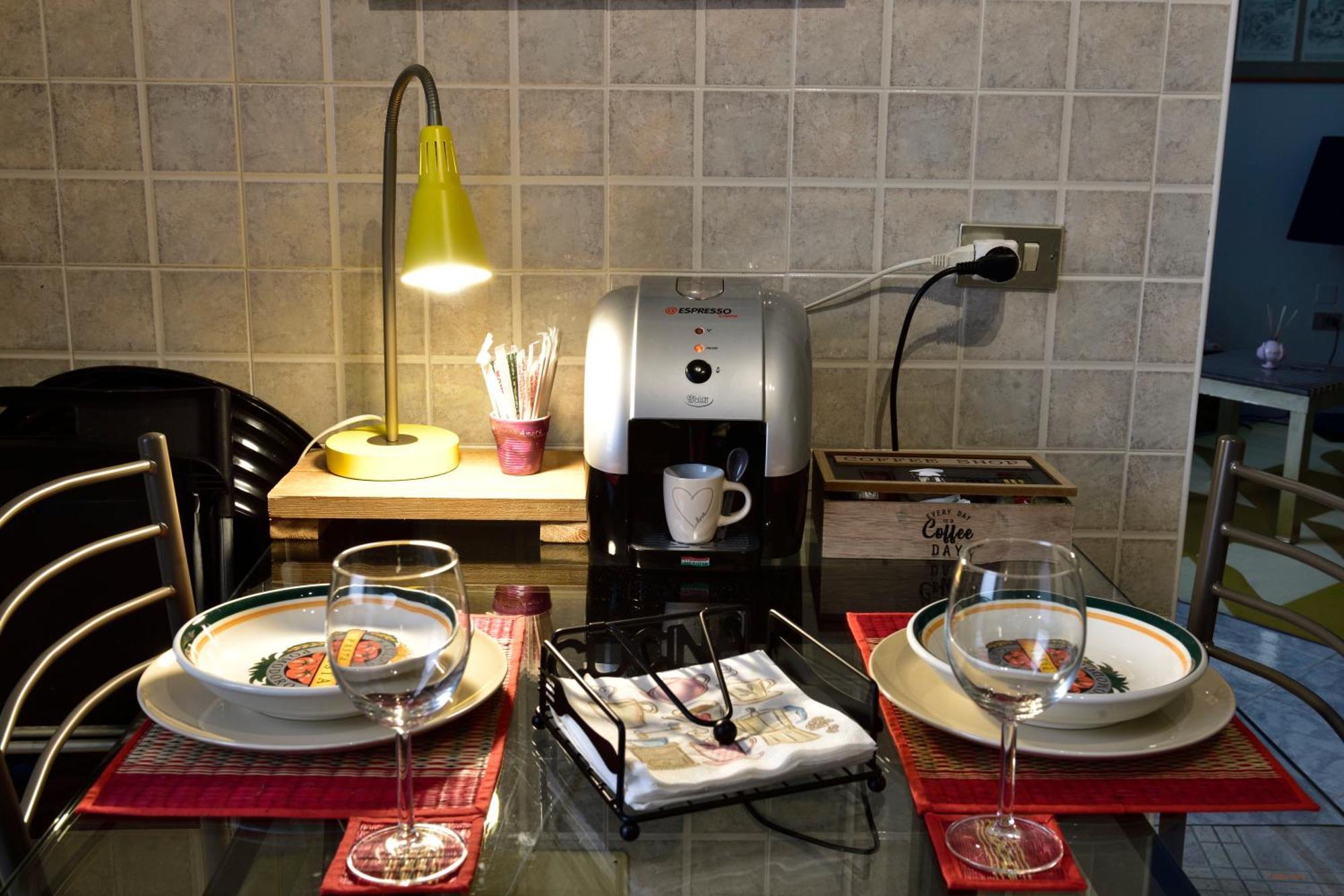 Ciaobari Apartment - Elegant 4 Bedrooms In The Heart Of Old Town ภายนอก รูปภาพ