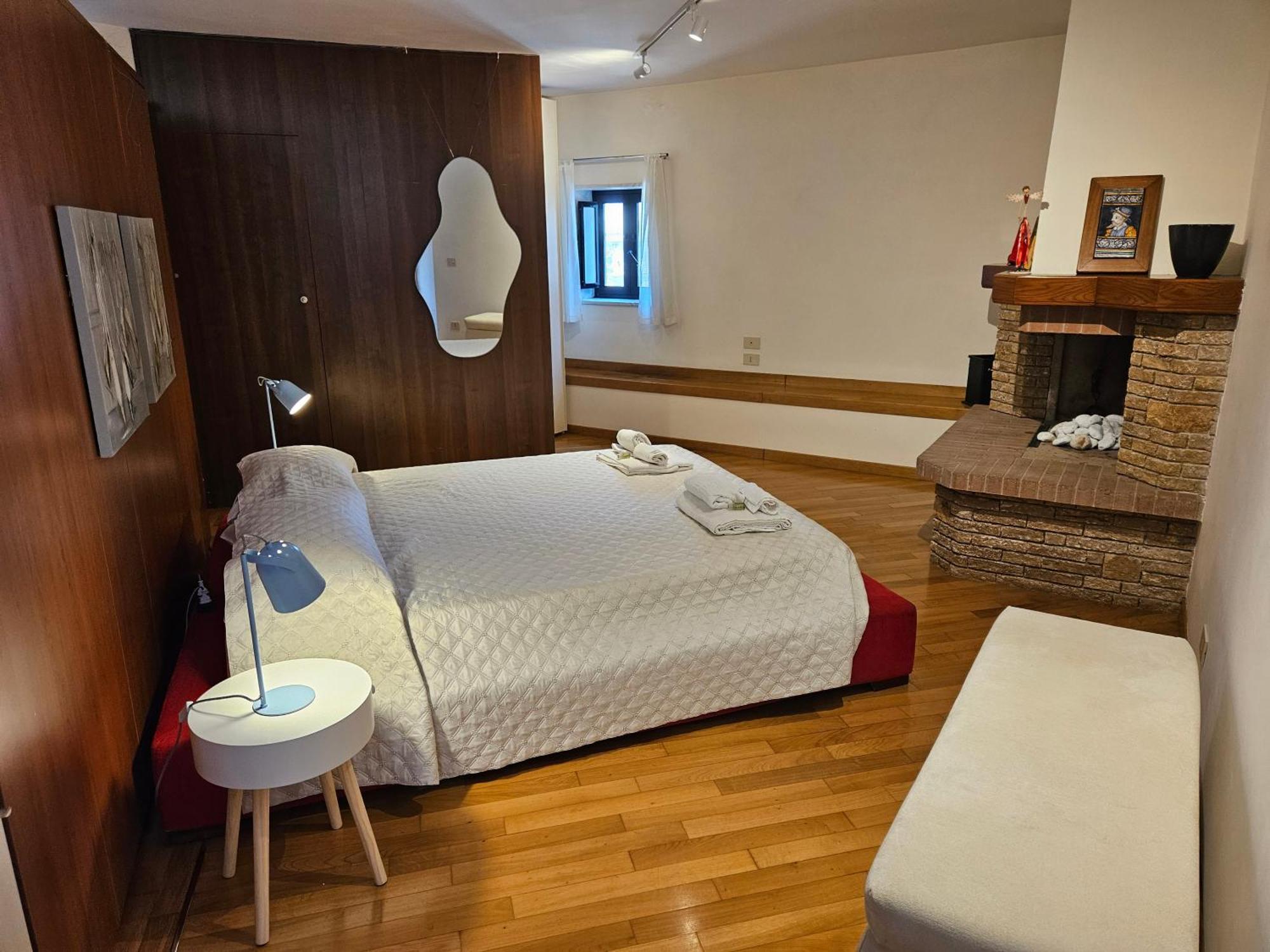 Ciaobari Apartment - Elegant 4 Bedrooms In The Heart Of Old Town ภายนอก รูปภาพ